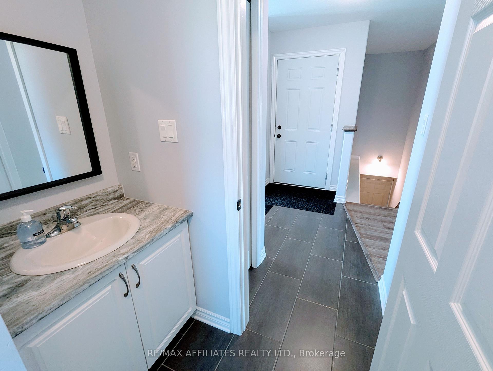 Photo 29 of 228 Wood Avenue, Smiths Falls — HOMEH