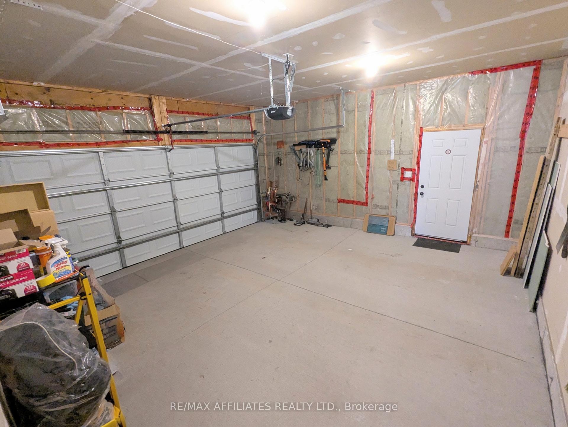 Photo 41 of 228 Wood Avenue, Smiths Falls — HOMEH