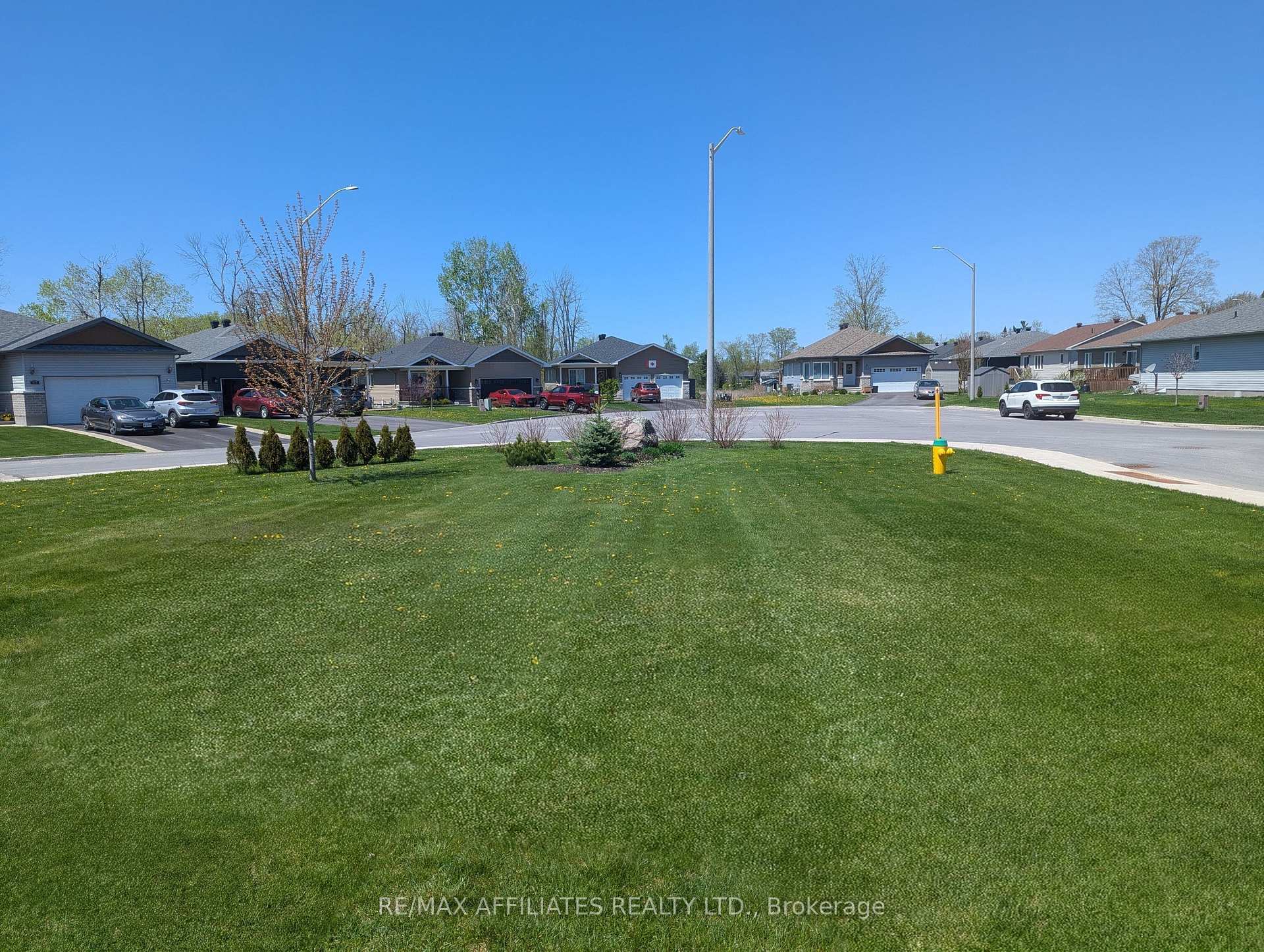 Photo 45 of 228 Wood Avenue, Smiths Falls — HOMEH