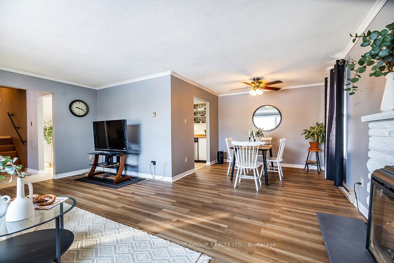 Photo 14 of 11 Riverview Drive, Scugog, Port Perry — HOMEH