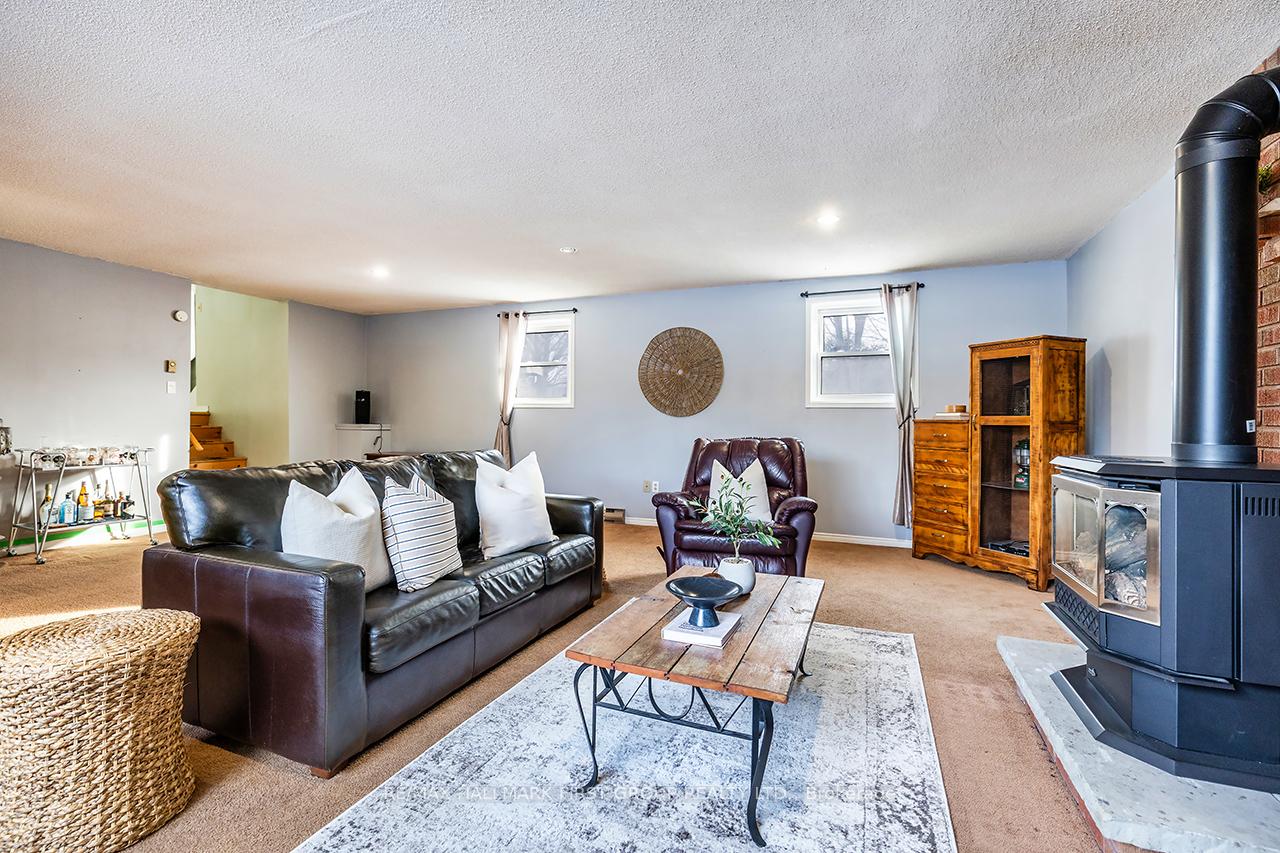 Photo 32 of 11 Riverview Drive, Scugog, Port Perry — HOMEH