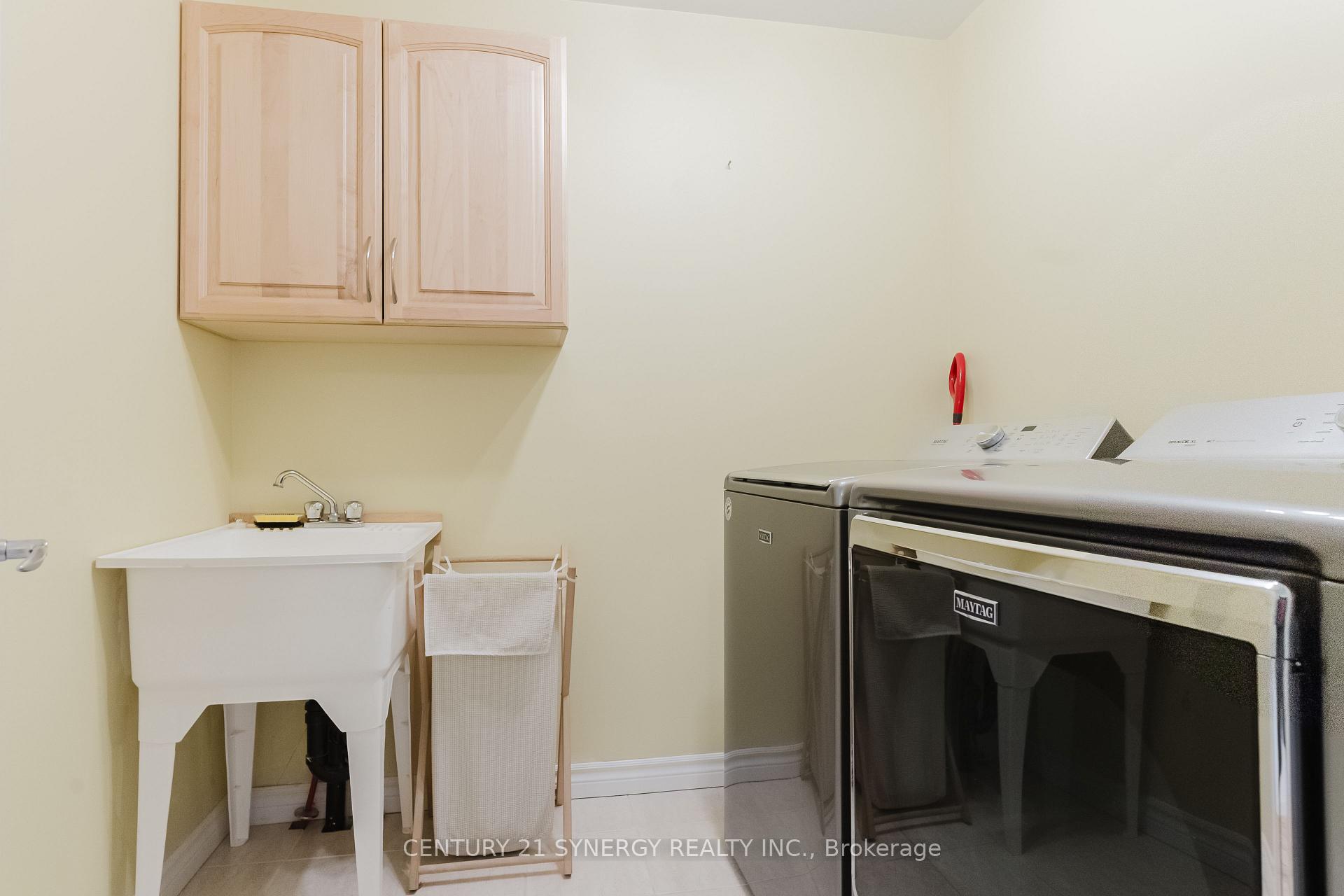 Photo 30 of 113 Merrick Street, Smiths Falls — HOMEH