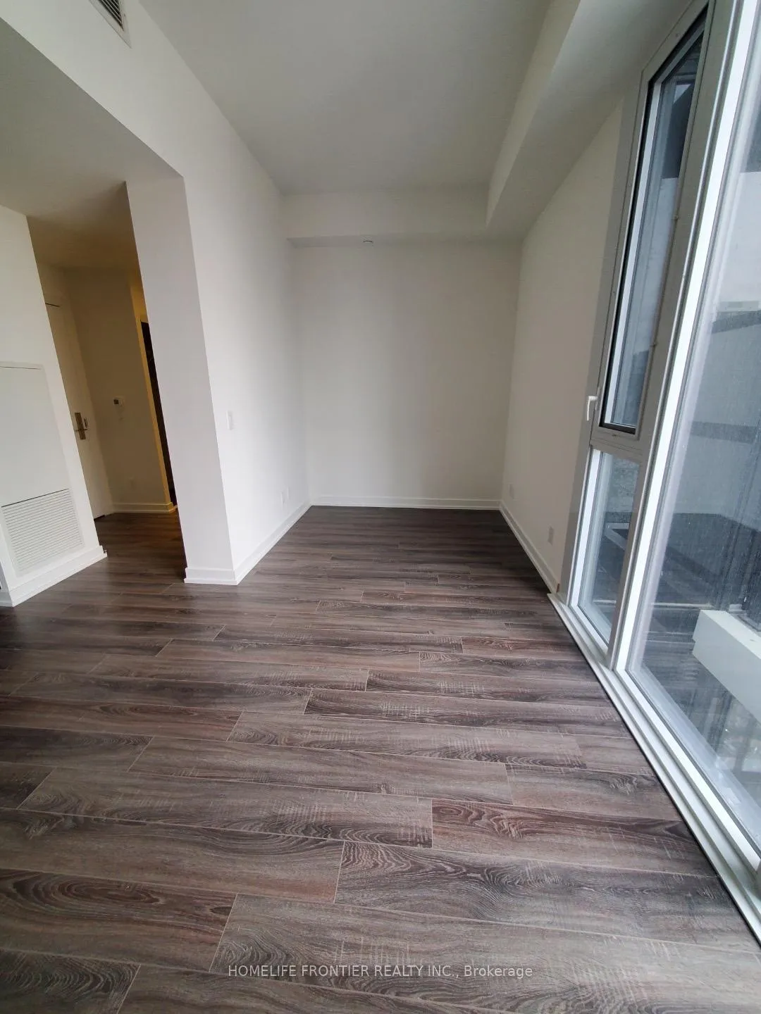 Front of Unit 1320, 20 Edward Street