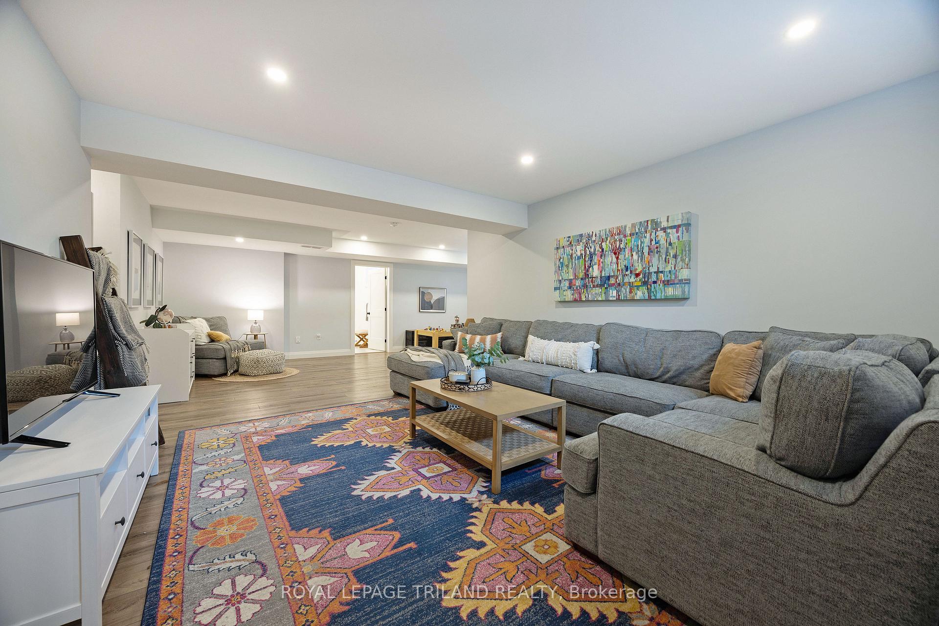 Photo 29 of 39564 Fingal Line, Southwold, Rural Southwold — HOMEH