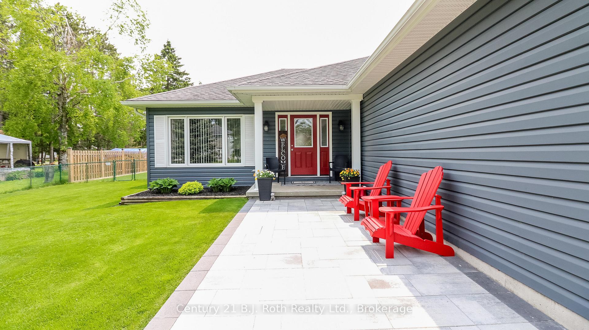 Photo 2 of 3031 Second Street, Severn, West Shore — HOMEH