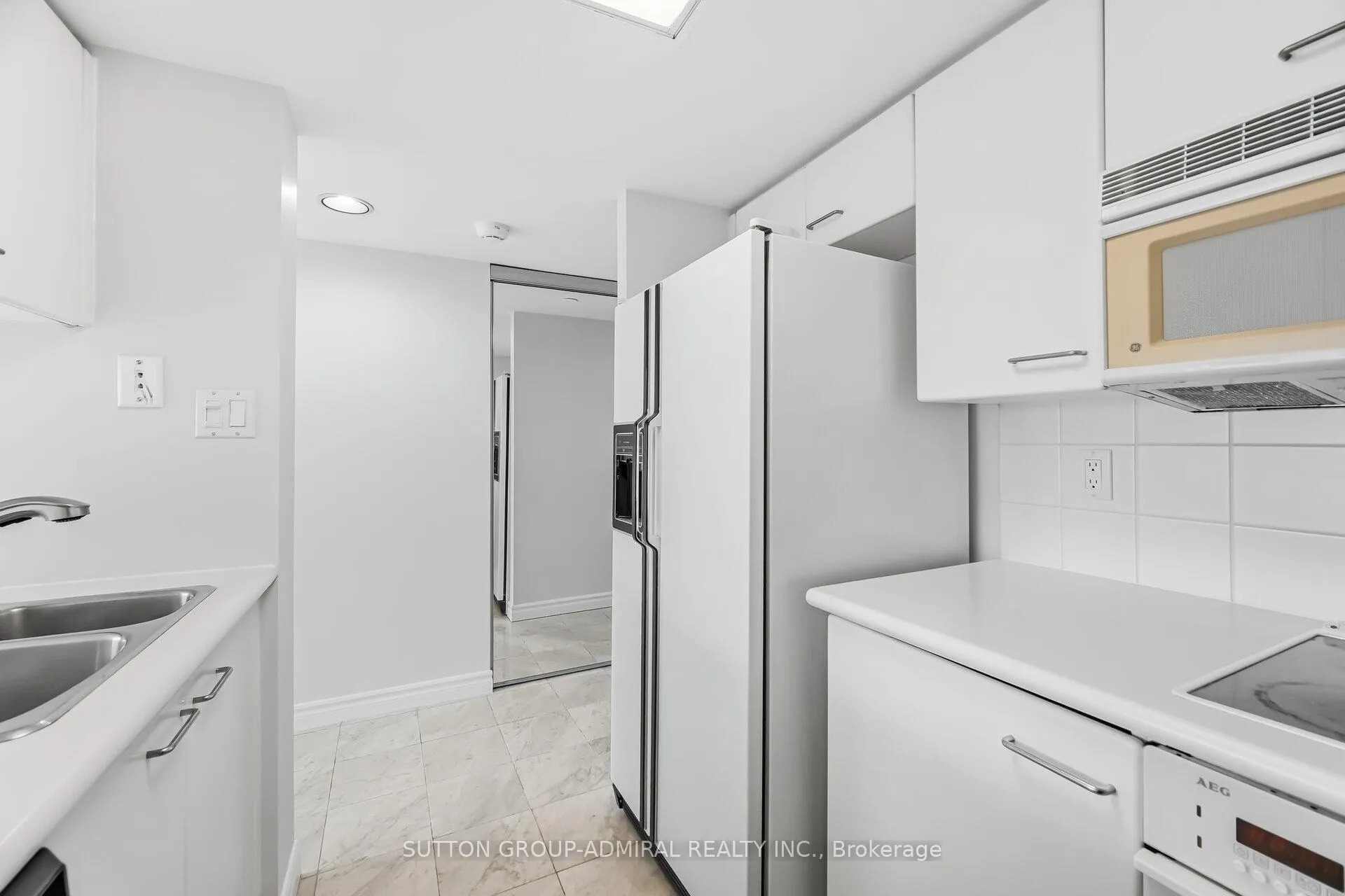 Photo 11 of Unit #3413, 38 Elm Street, Toronto, Bay Street Corridor — HOMEH