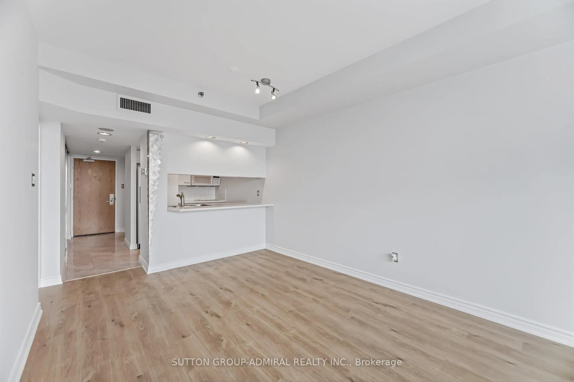Photo 15 of Unit #3413, 38 Elm Street, Toronto, Bay Street Corridor — HOMEH