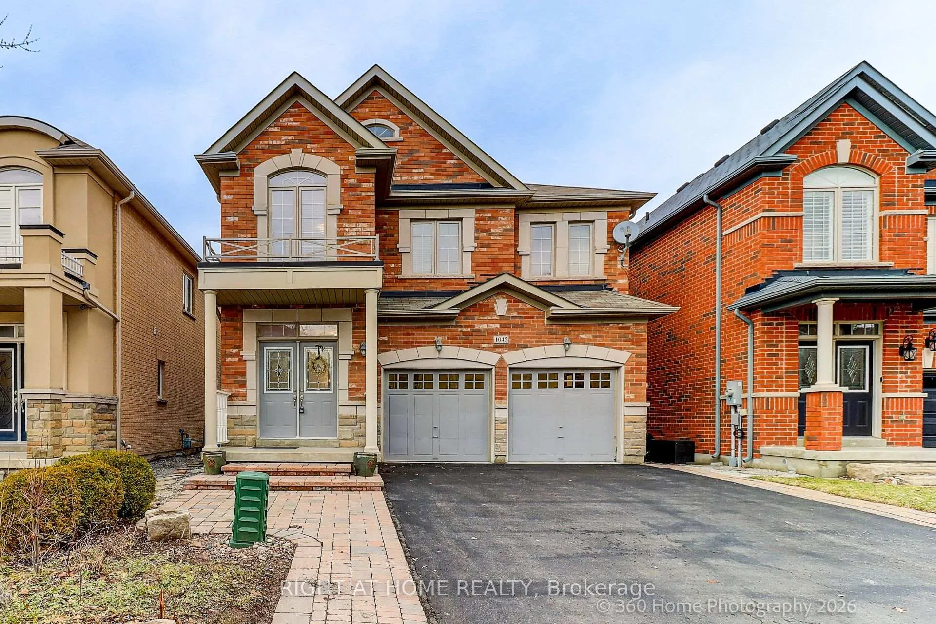Front of 1045 Bob Scott Court