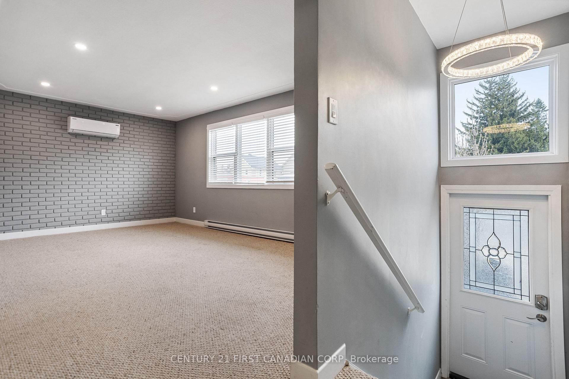 Photo 10 of 103-105 Main Street, South Huron, Exeter — HOMEH