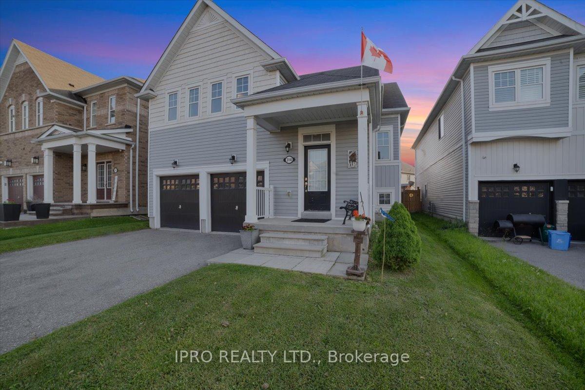 Photo 3 of 314 Wallace Street, Shelburne — HOMEH
