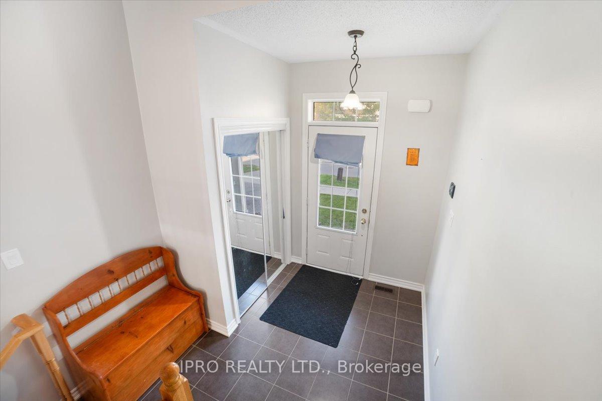 Photo 4 of 314 Wallace Street, Shelburne — HOMEH