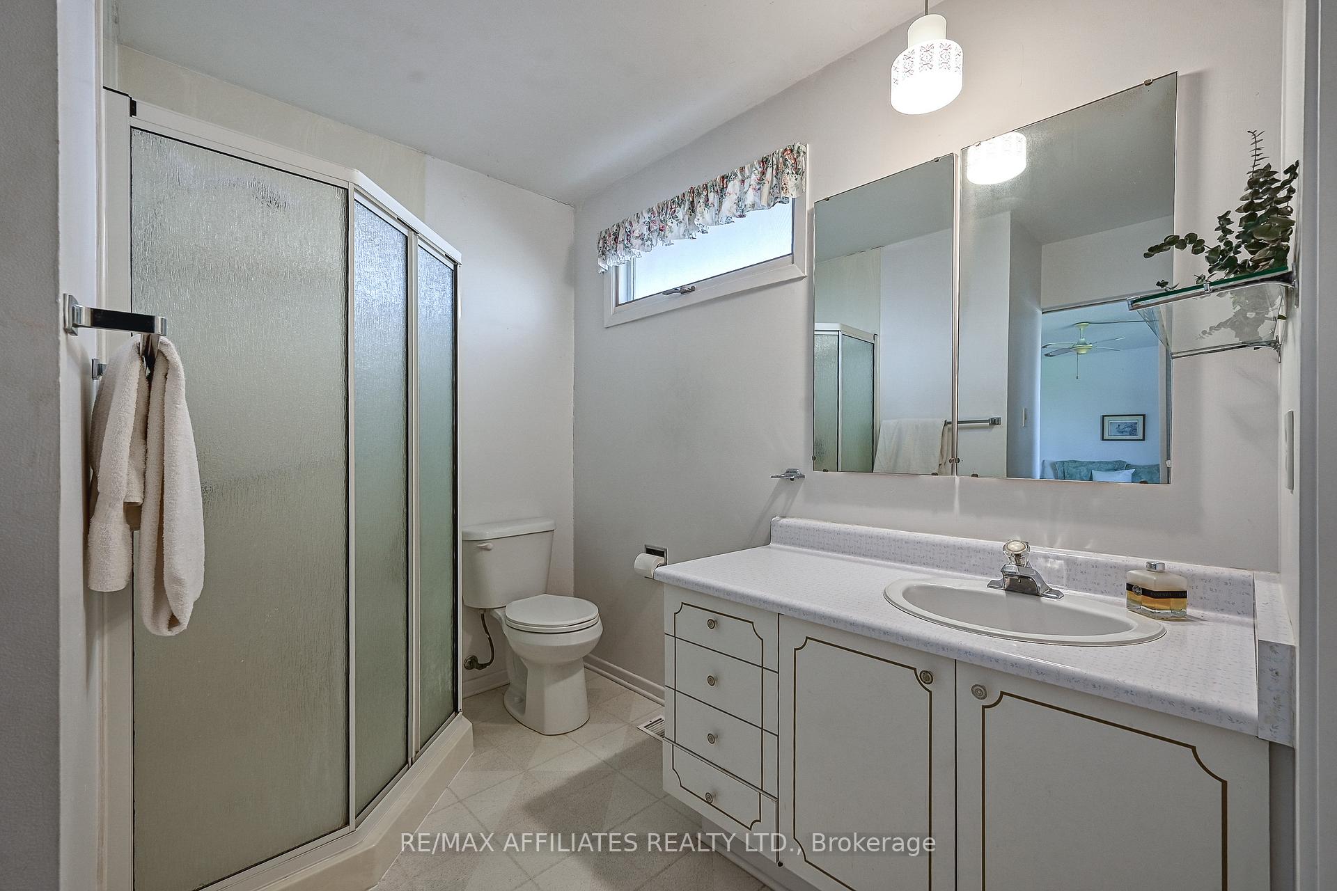 Photo 23 of 57 Meadowbank Drive, Ottawa, Briargreen — HOMEH