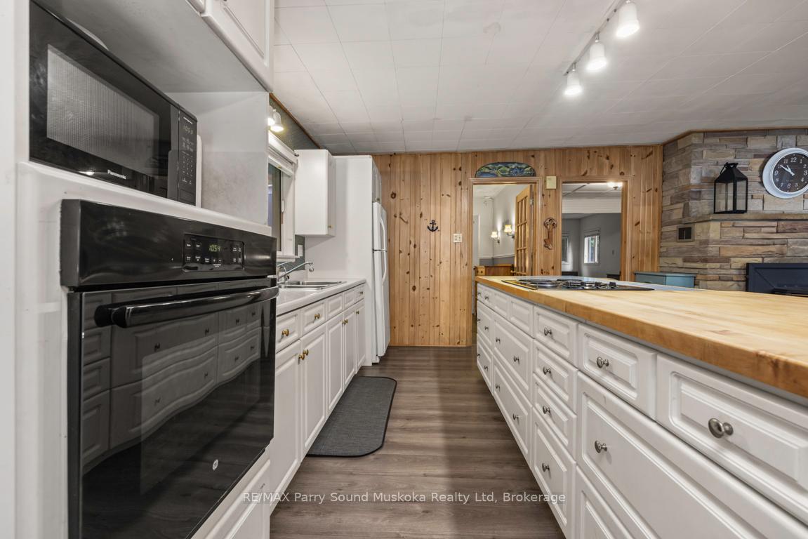 Photo 21 of 4 Mckechnie Road S, Seguin — HOMEH