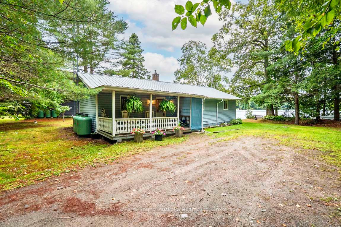 Photo 37 of 4 Mckechnie Road S, Seguin — HOMEH
