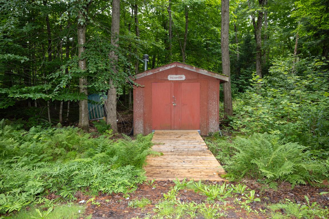 Photo 40 of 4 Mckechnie Road S, Seguin — HOMEH