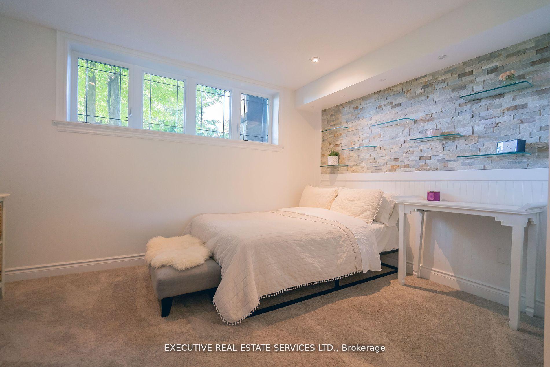Photo 21 of 138 Maple Court, Shelburne — HOMEH