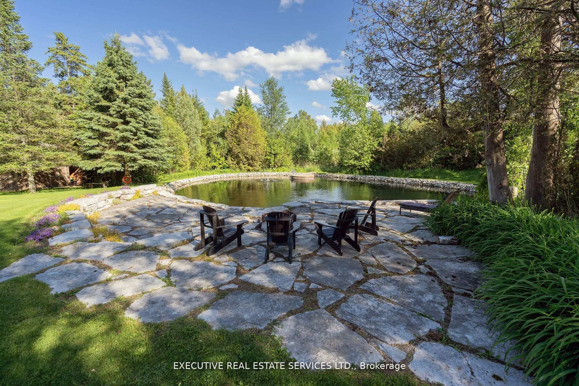 Photo 33 of 138 Maple Court, Shelburne — HOMEH