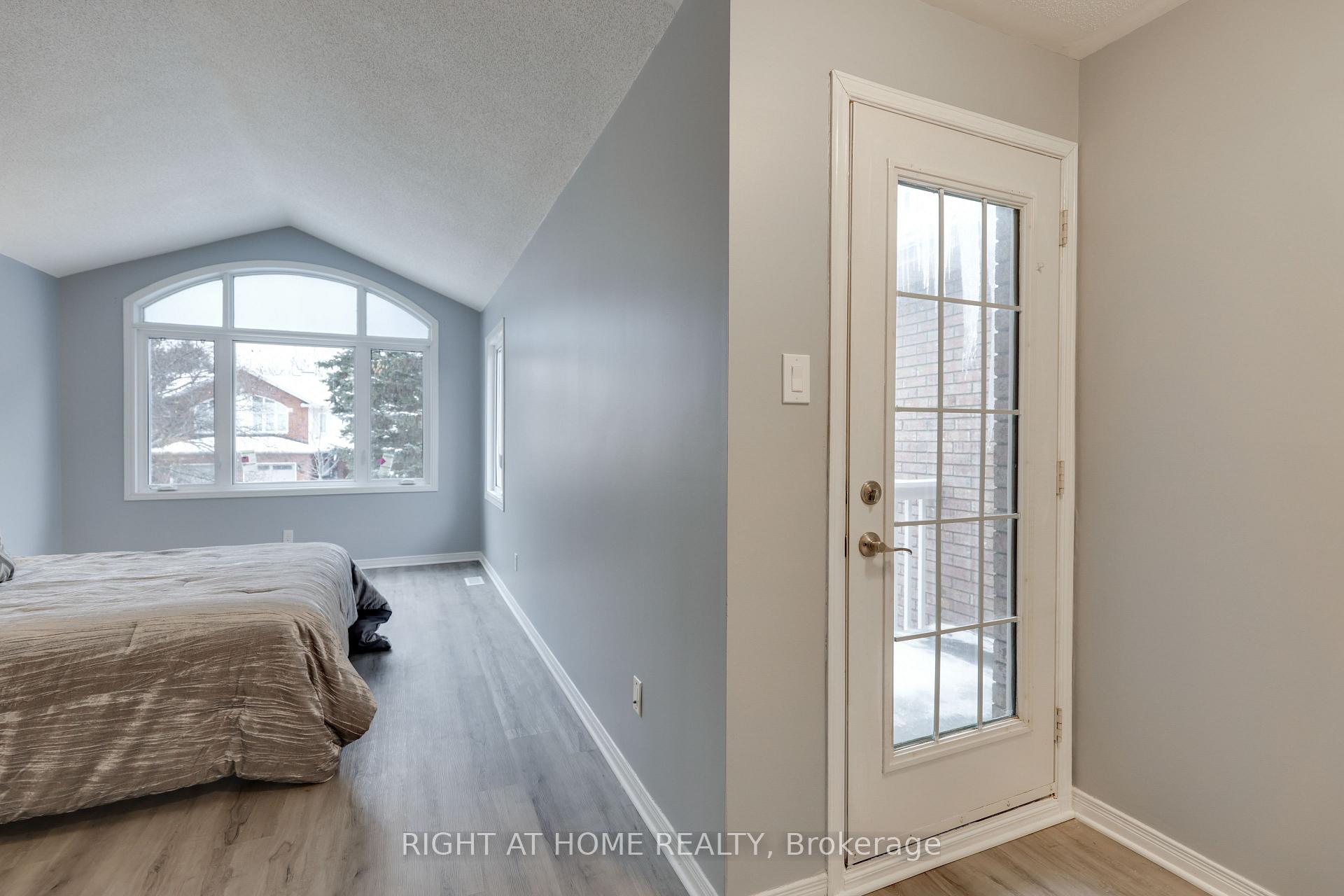 Photo 24 of 128 Thornbury Crescent, Ottawa, Centrepointe — HOMEH