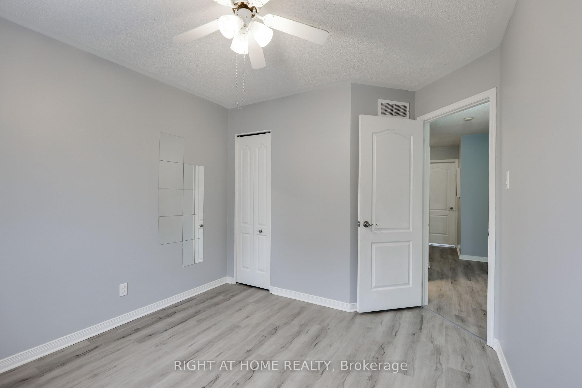Photo 31 of 128 Thornbury Crescent, Ottawa, Centrepointe — HOMEH