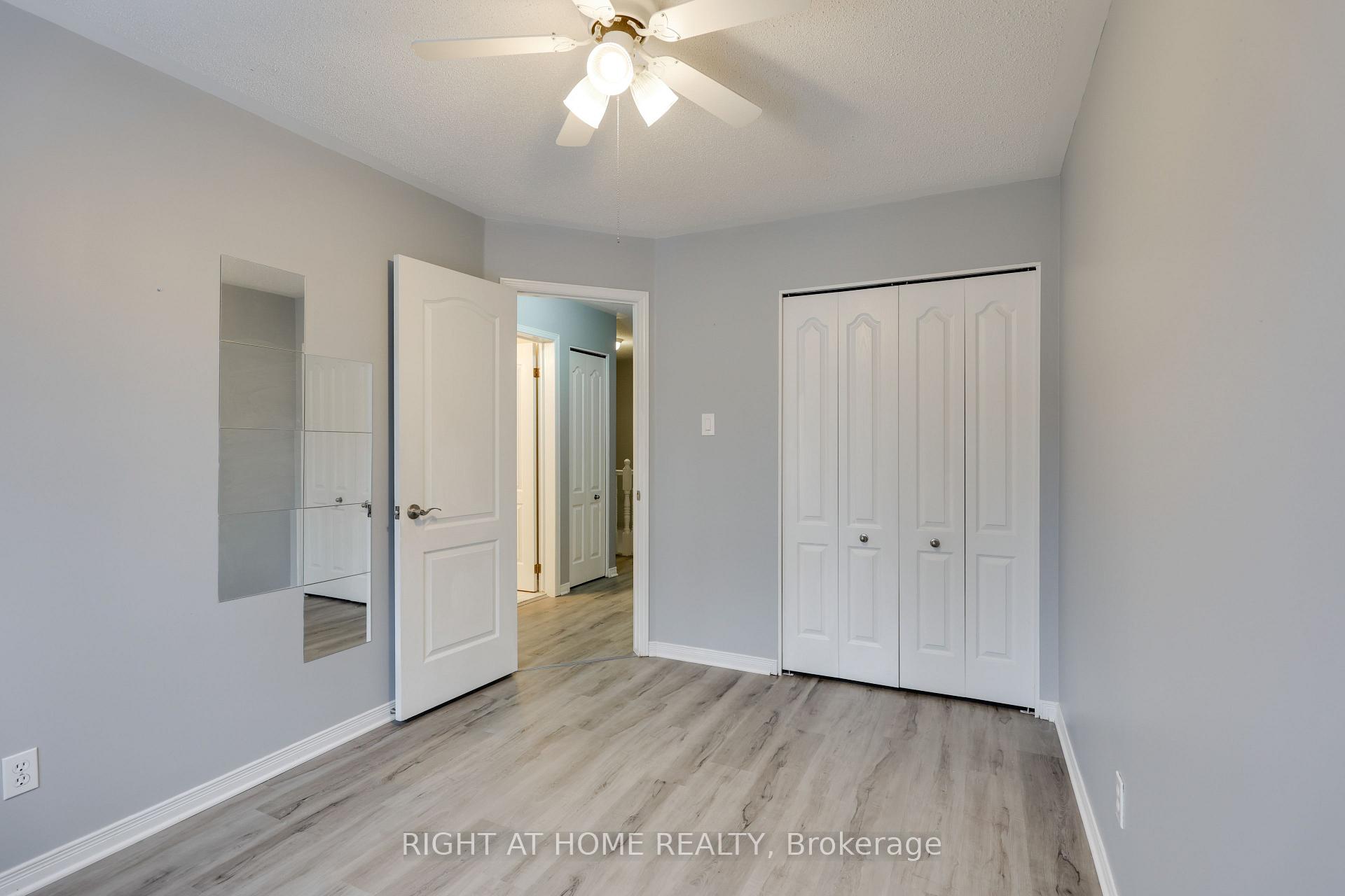 Photo 33 of 128 Thornbury Crescent, Ottawa, Centrepointe — HOMEH