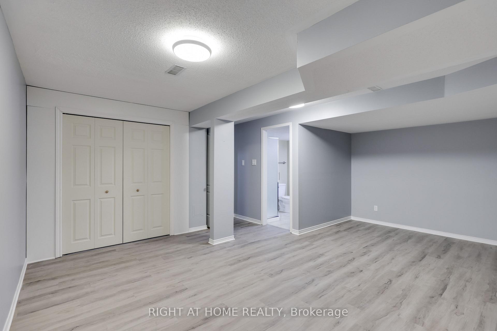 Photo 38 of 128 Thornbury Crescent, Ottawa, Centrepointe — HOMEH
