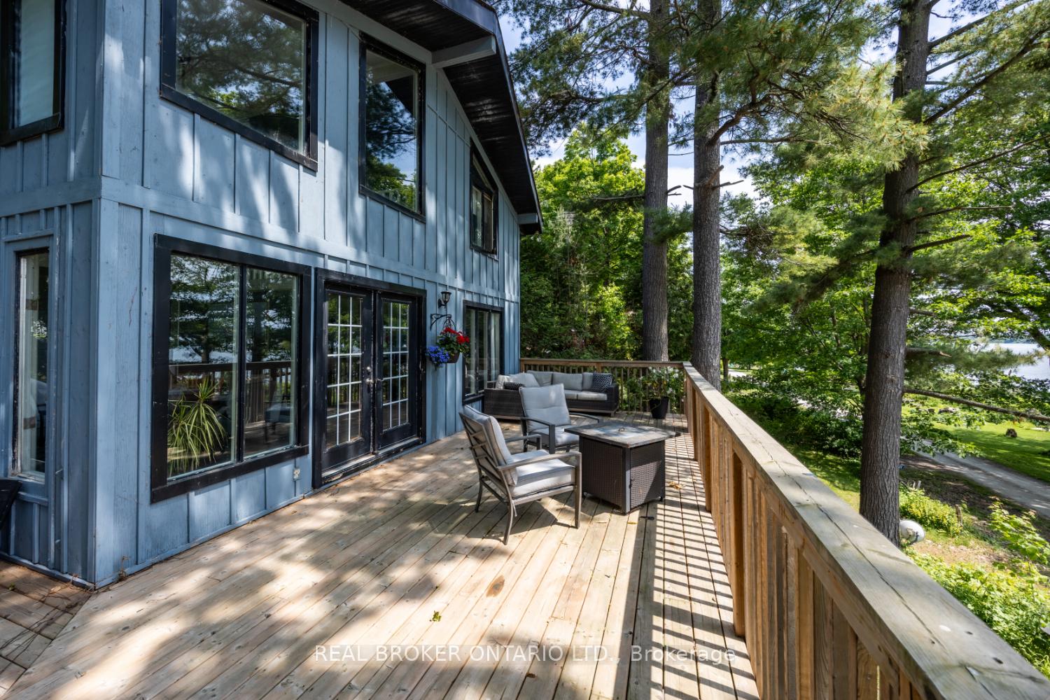 Photo 4 of 126 Pine Point Lane, Scugog, Rural Scugog — HOMEH
