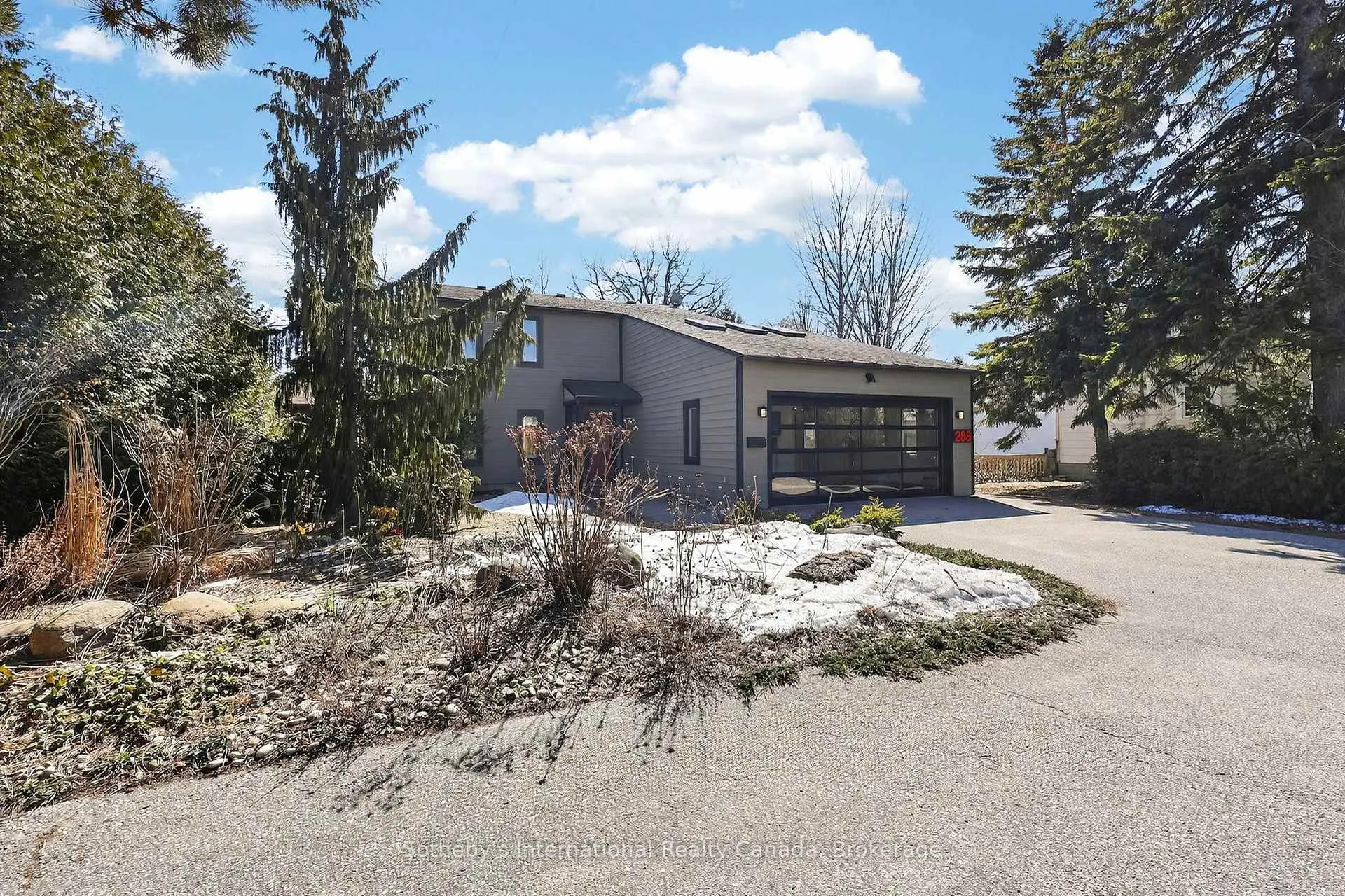 Photo 2 of 288 Sixth Street, Collingwood — HOMEH