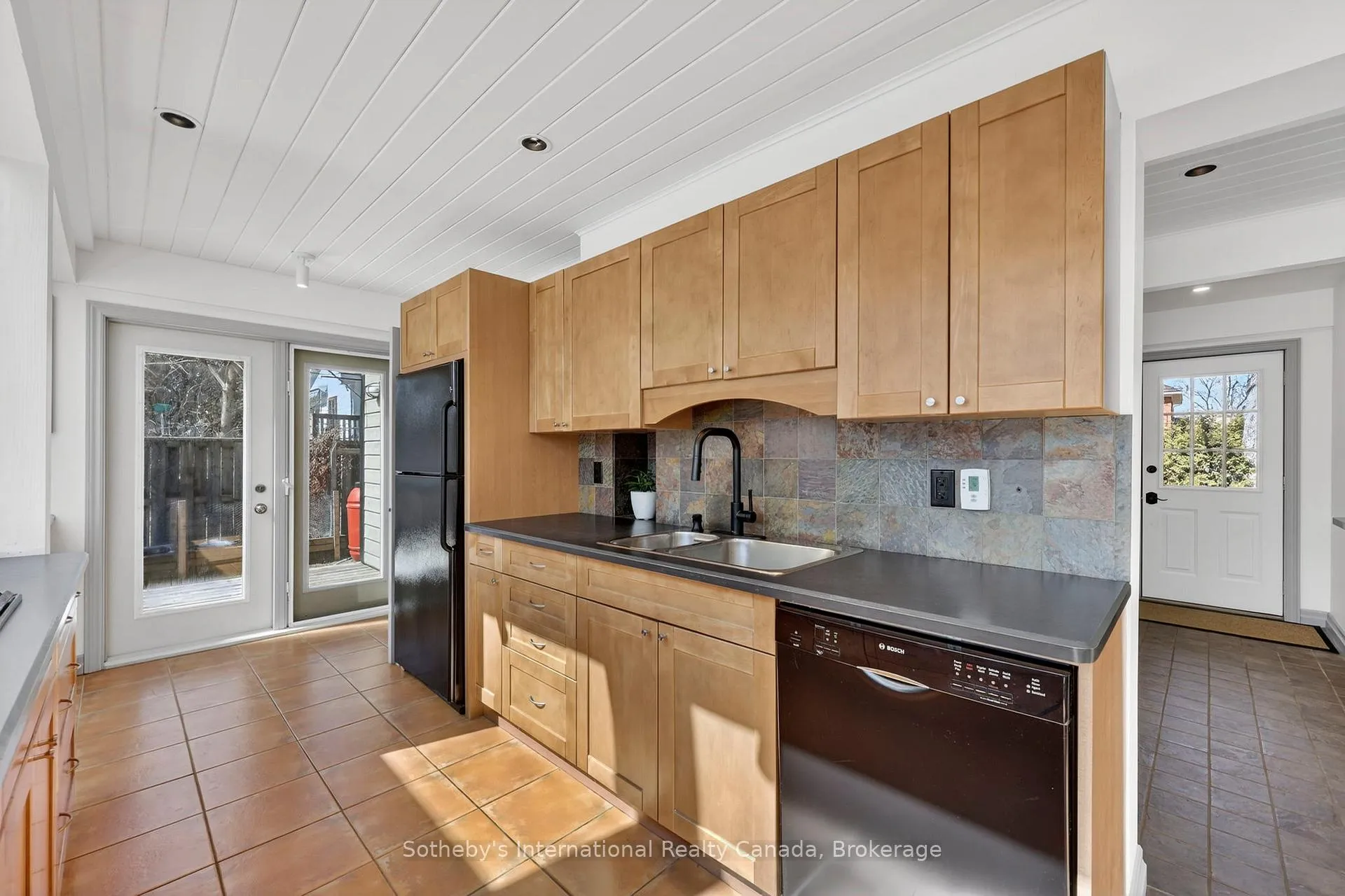 Photo 16 of 288 Sixth Street, Collingwood — HOMEH