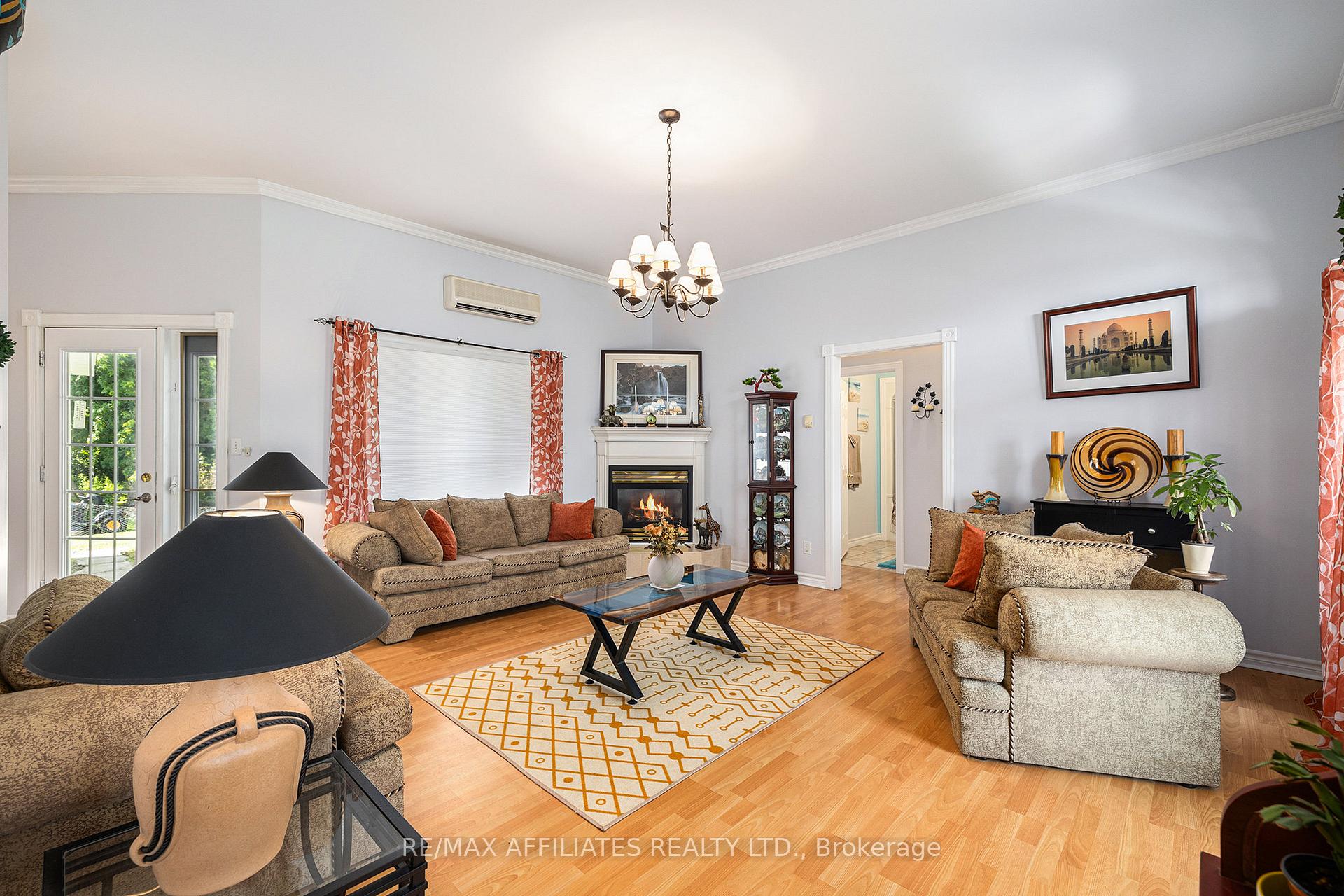 Photo 5 of 58 Eric Hutcheson Road, Smiths Falls — HOMEH
