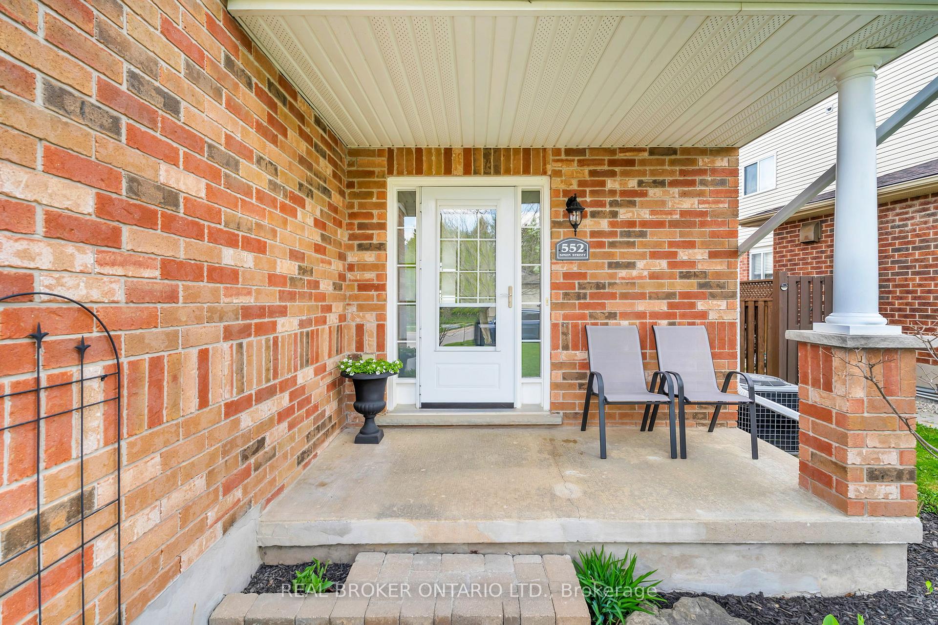 Photo 4 of 552 Simon Street, Shelburne — HOMEH