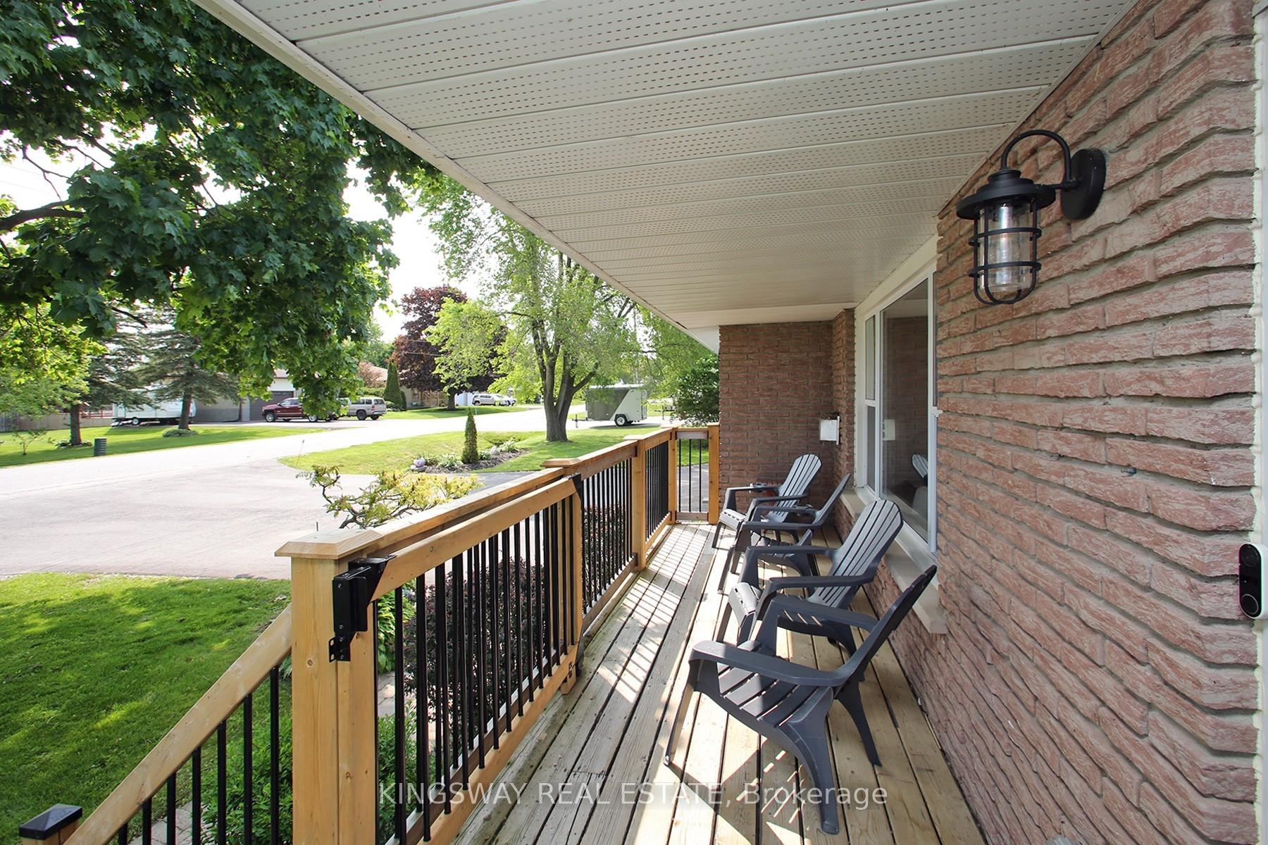 Photo 10 of 124 Greensboro Drive, Scugog, Blackstock — HOMEH