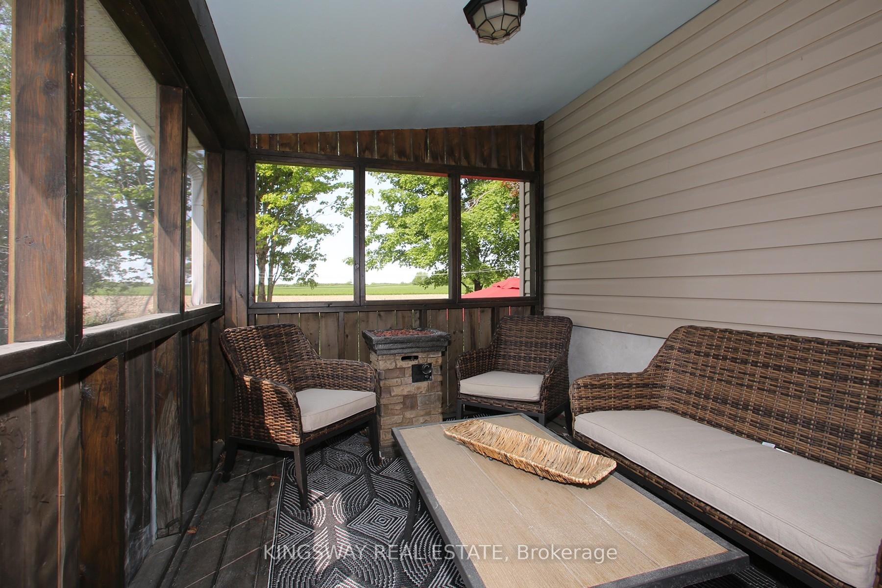 Photo 11 of 124 Greensboro Drive, Scugog, Blackstock — HOMEH