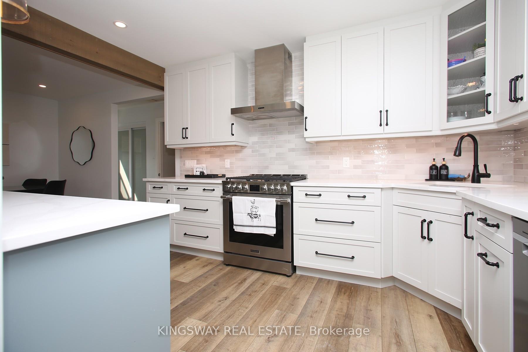 Photo 13 of 124 Greensboro Drive, Scugog, Blackstock — HOMEH