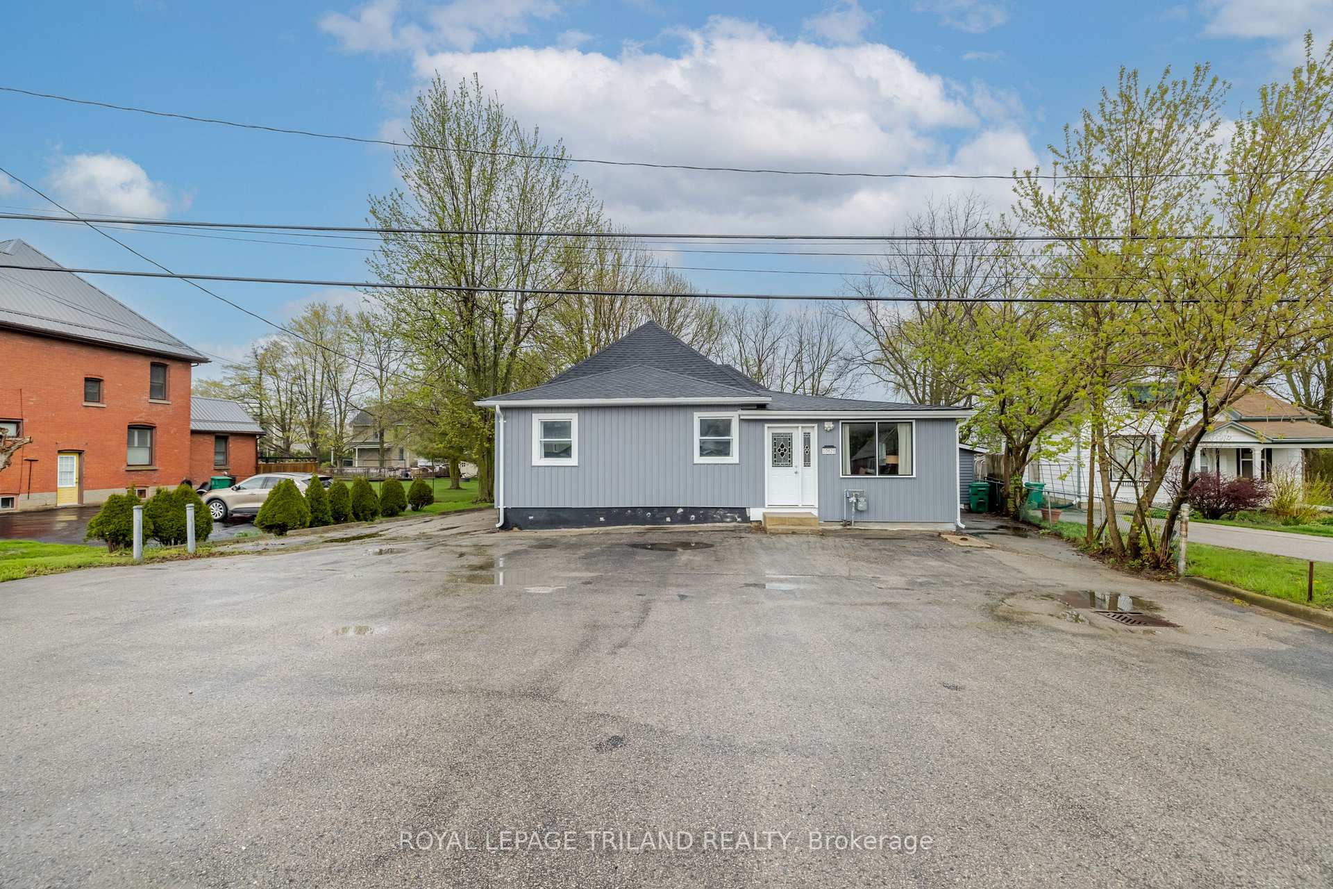Photo 1 of 10628 Sunset Road, Southwold, Talbotville — HOMEH