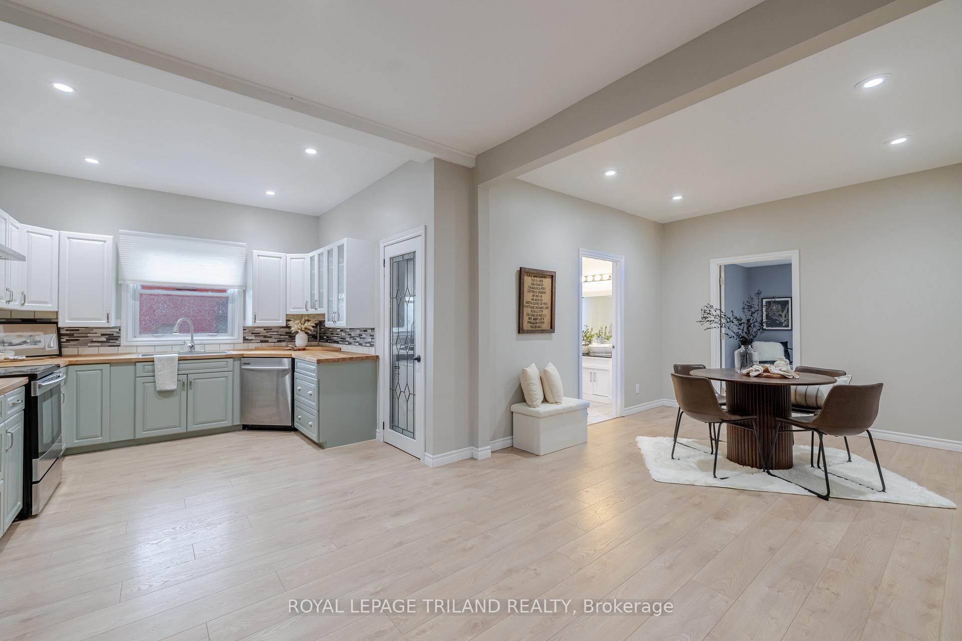 Photo 8 of 10628 Sunset Road, Southwold, Talbotville — HOMEH