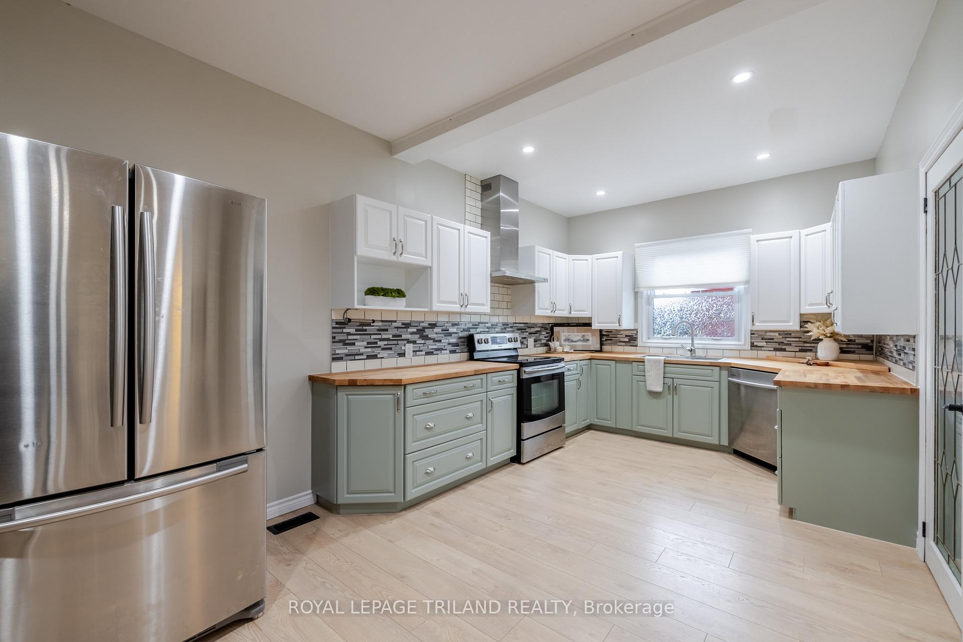 Photo 9 of 10628 Sunset Road, Southwold, Talbotville — HOMEH