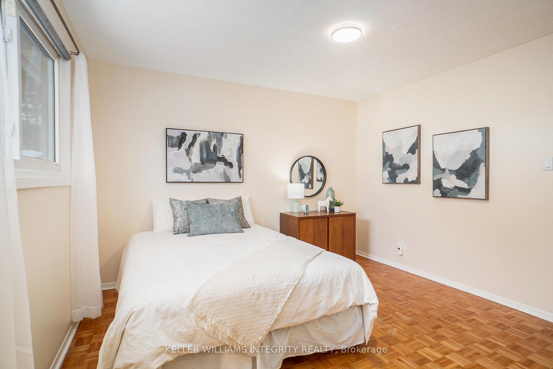 Photo 18 of 93 Hobart Crescent, Ottawa, Sheahan Estates/Trend Village — HOMEH