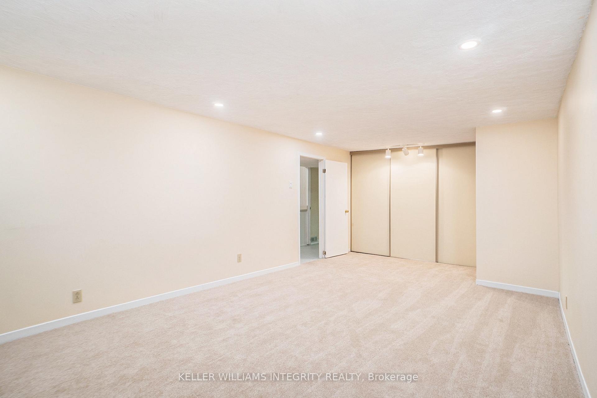 Photo 26 of 93 Hobart Crescent, Ottawa, Sheahan Estates/Trend Village — HOMEH