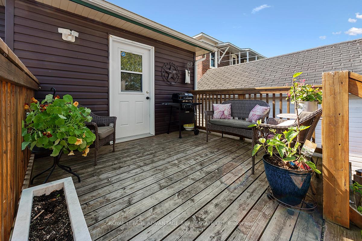 Photo 7 of 162 Chambers Street, Smiths Falls — HOMEH