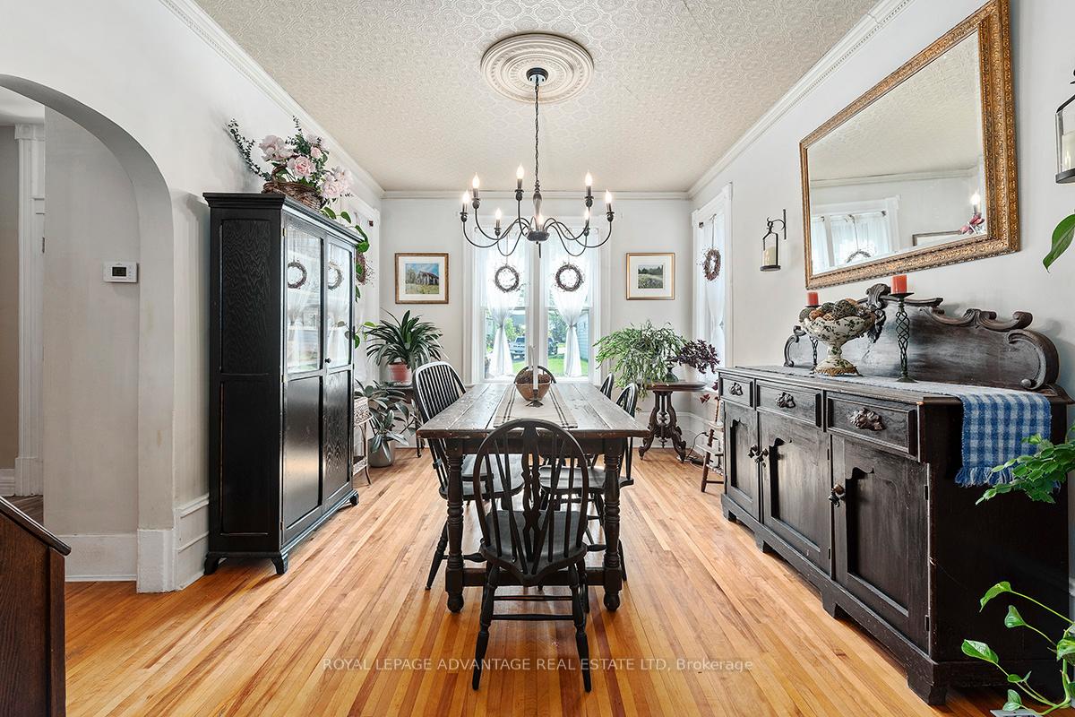 Photo 23 of 162 Chambers Street, Smiths Falls — HOMEH