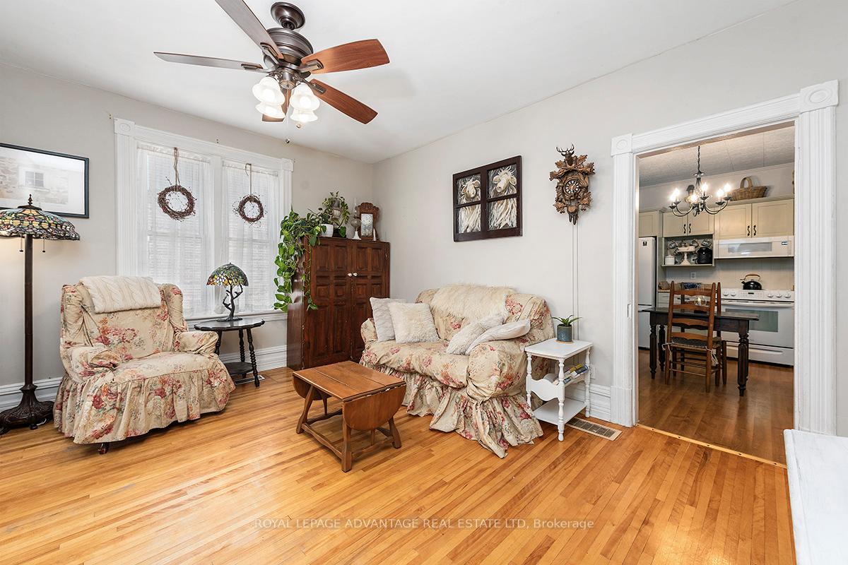 Photo 25 of 162 Chambers Street, Smiths Falls — HOMEH