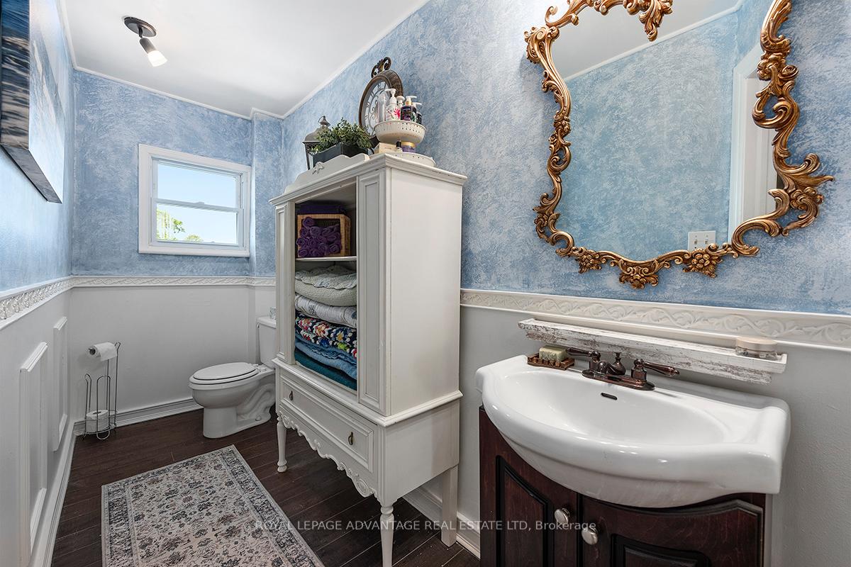 Photo 35 of 162 Chambers Street, Smiths Falls — HOMEH
