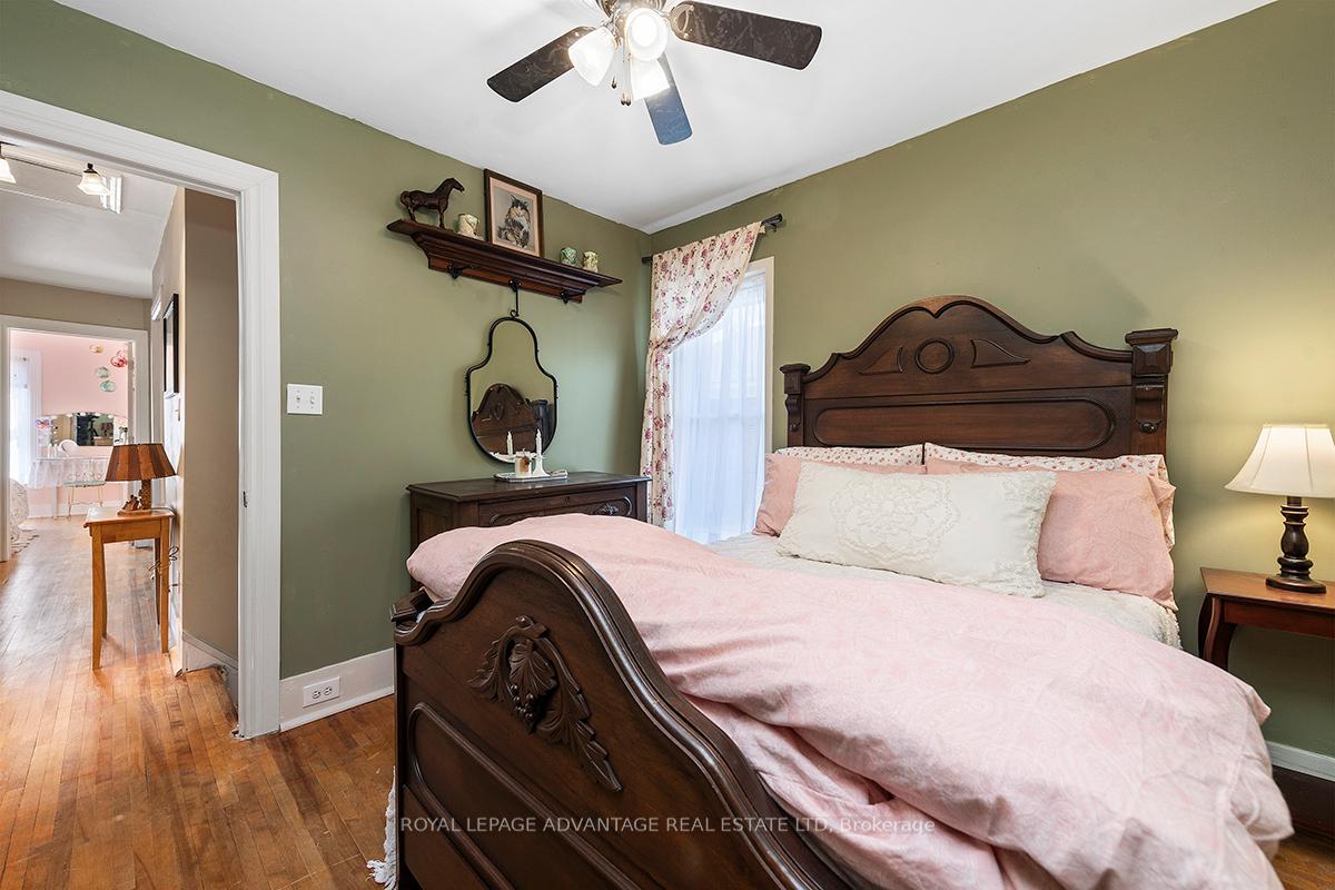 Photo 37 of 162 Chambers Street, Smiths Falls — HOMEH