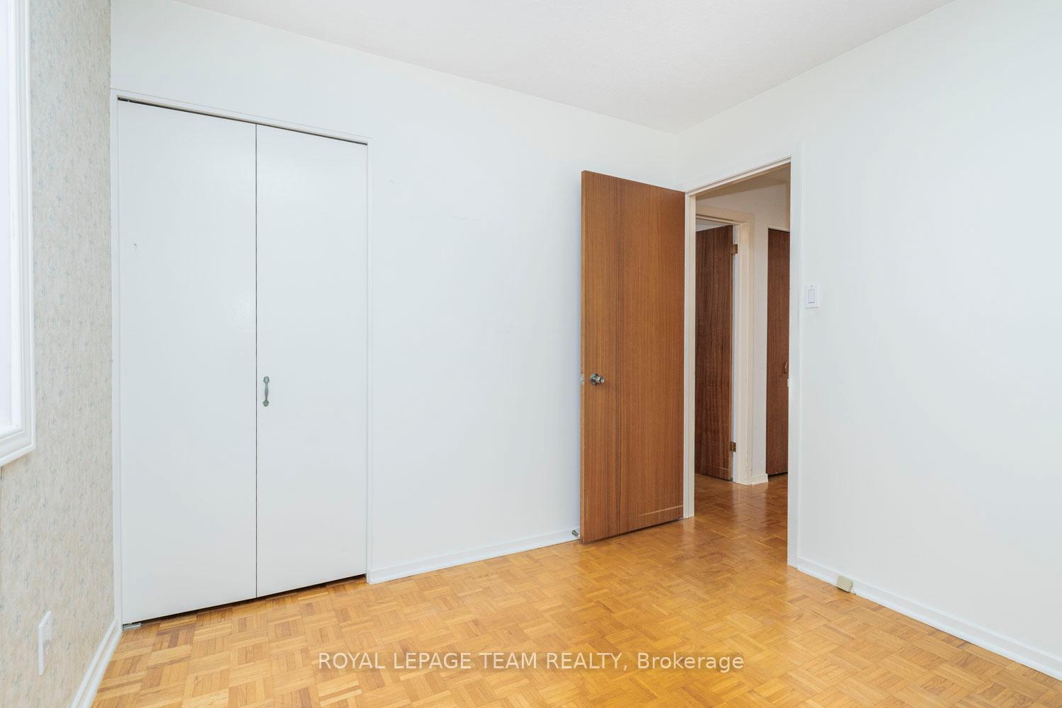 Photo 27 of 15 Glendenning Drive, Ottawa, Arlington Woods — HOMEH