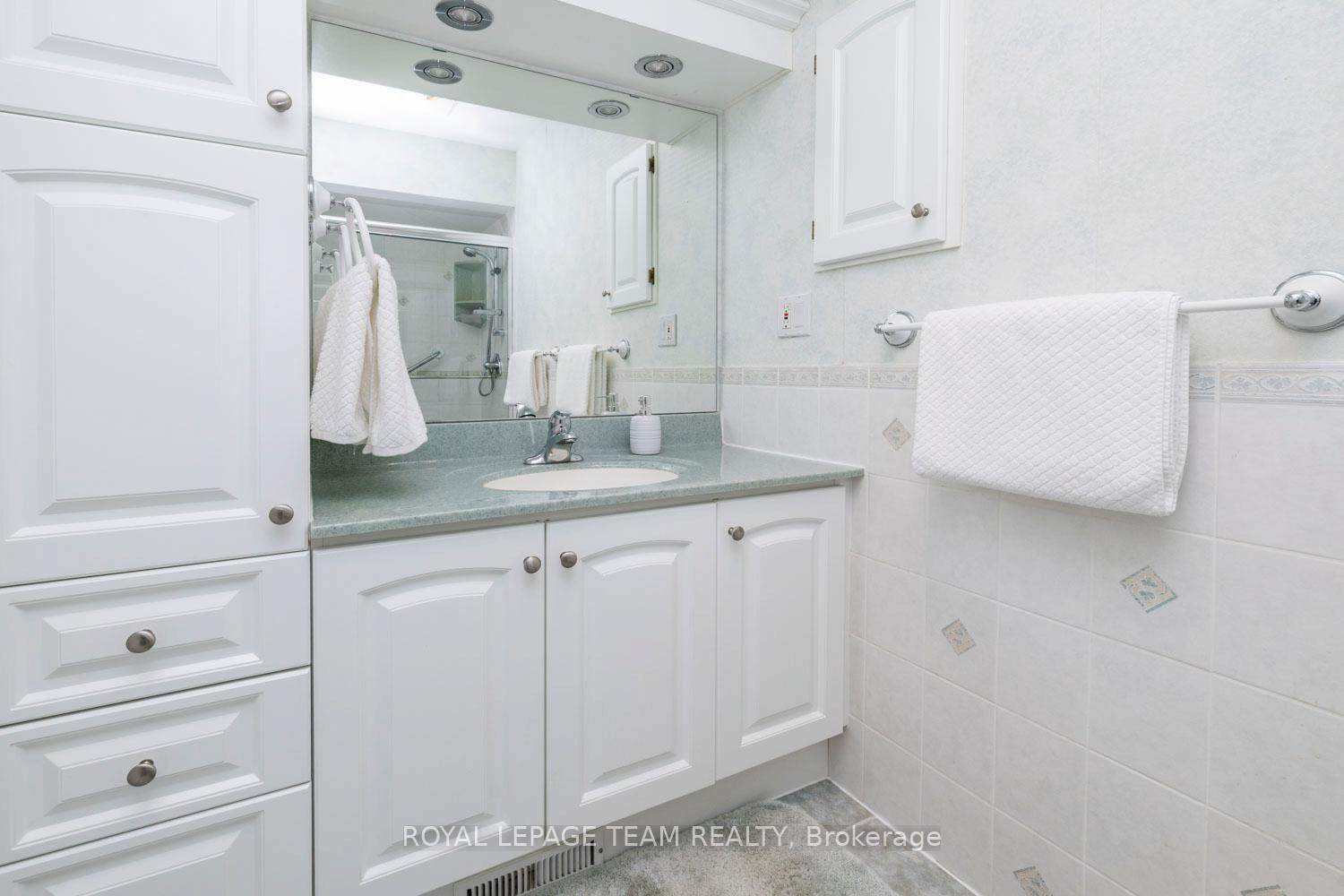 Photo 29 of 15 Glendenning Drive, Ottawa, Arlington Woods — HOMEH