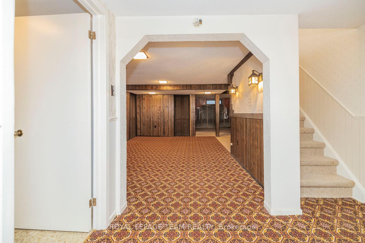Photo 31 of 15 Glendenning Drive, Ottawa, Arlington Woods — HOMEH