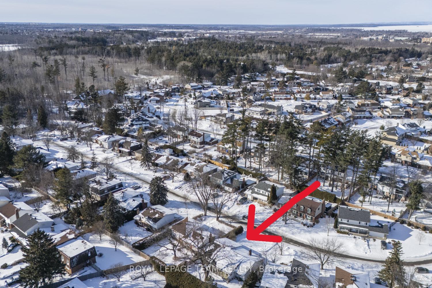 Photo 40 of 15 Glendenning Drive, Ottawa, Arlington Woods — HOMEH