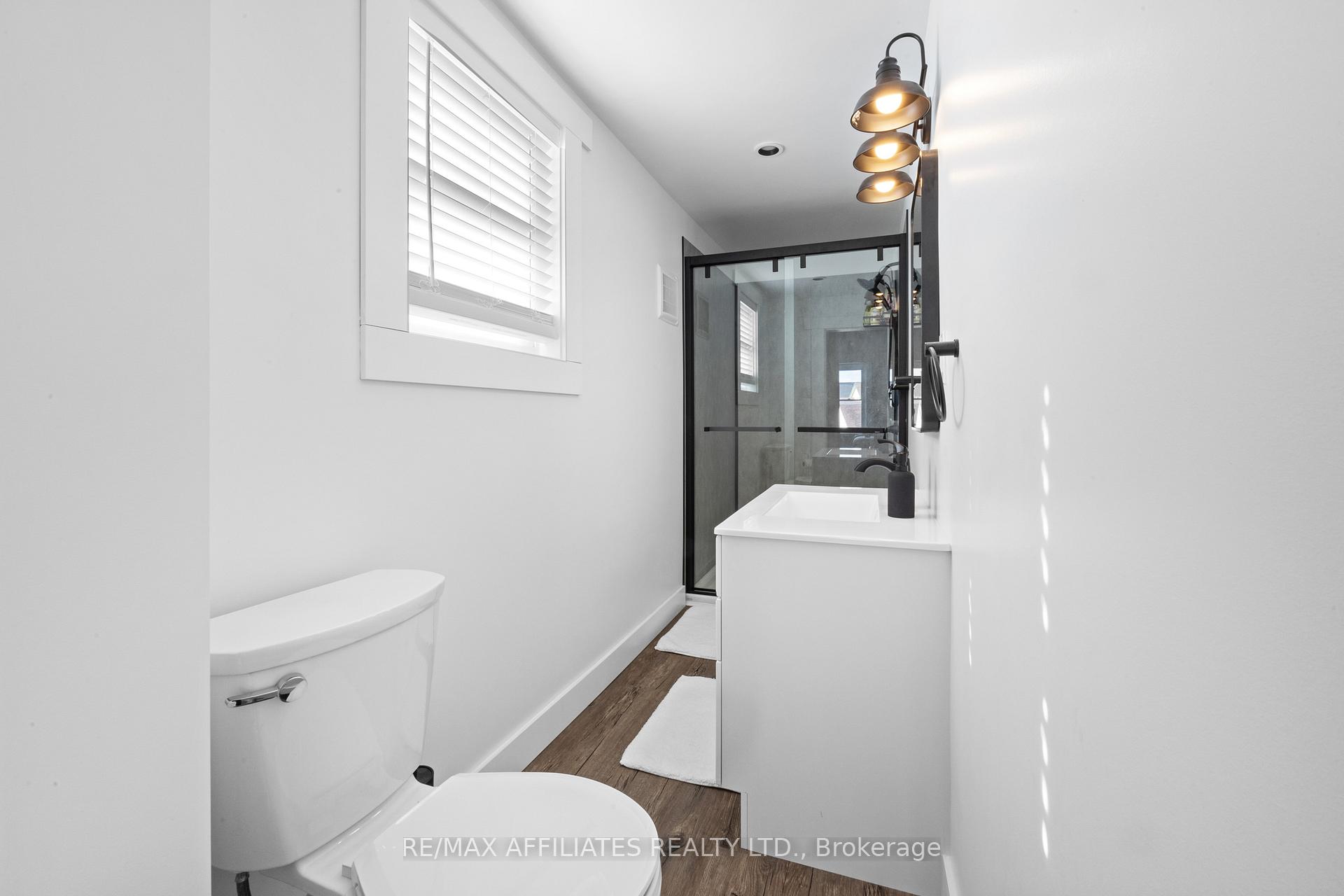 Photo 19 of 18 Winnifred Street N, Smiths Falls — HOMEH
