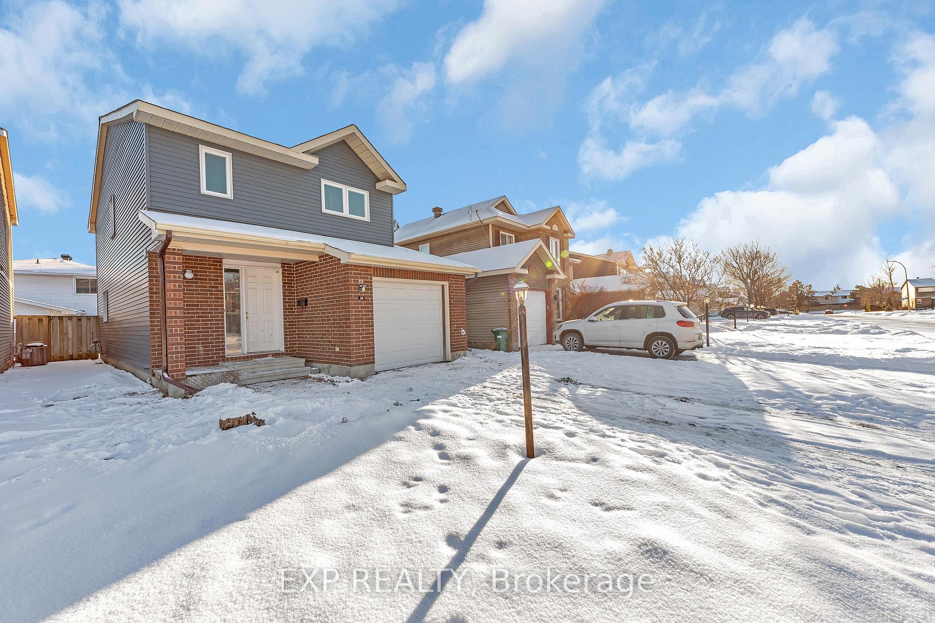 Photo 2 of 29 Sovereign Avenue, Ottawa, Craig Henry/Woodvale — HOMEH