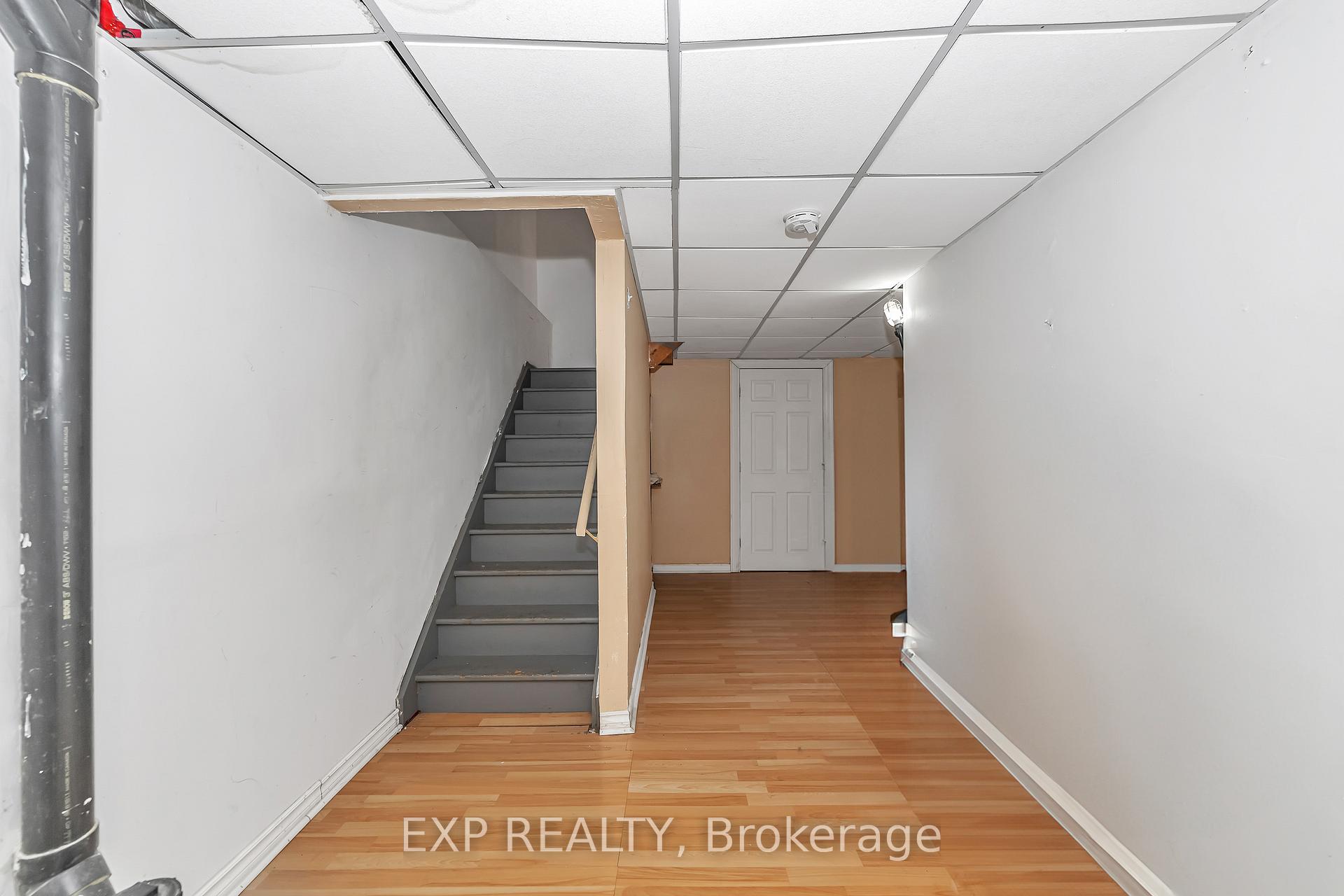 Photo 21 of 29 Sovereign Avenue, Ottawa, Craig Henry/Woodvale — HOMEH